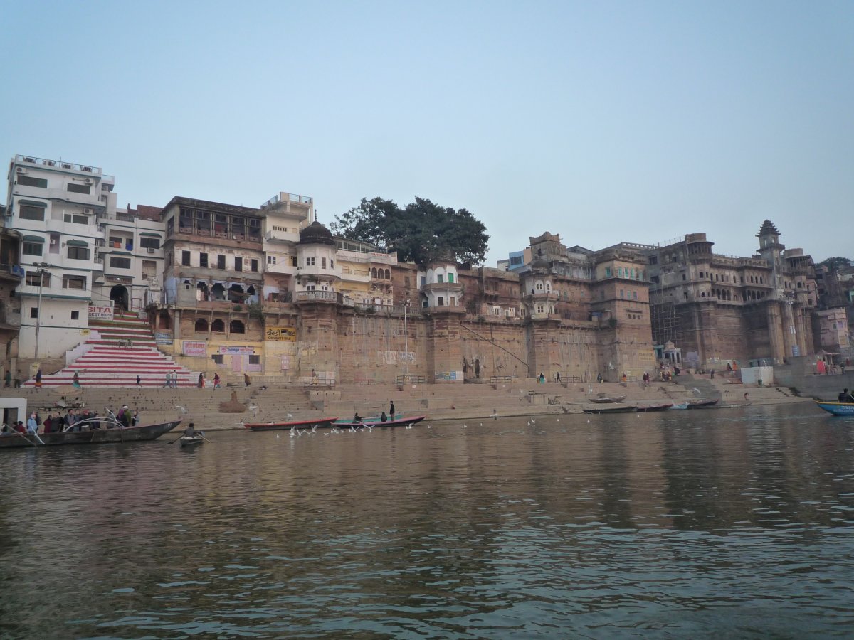 Sunrise - Bank of river Ganga85